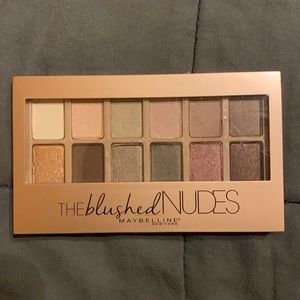 Maybelline The Blushed Nudes Eyeshadow Palette